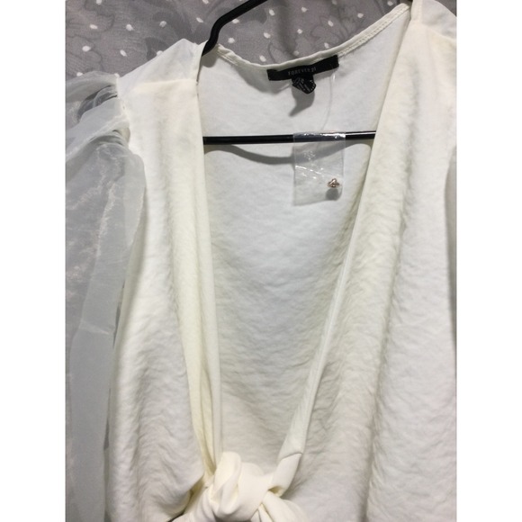 Forever 21 Ivory Tie Front Top Sheer Puff Sleeves Blouse Party Crop size M - Picture 3 of 8